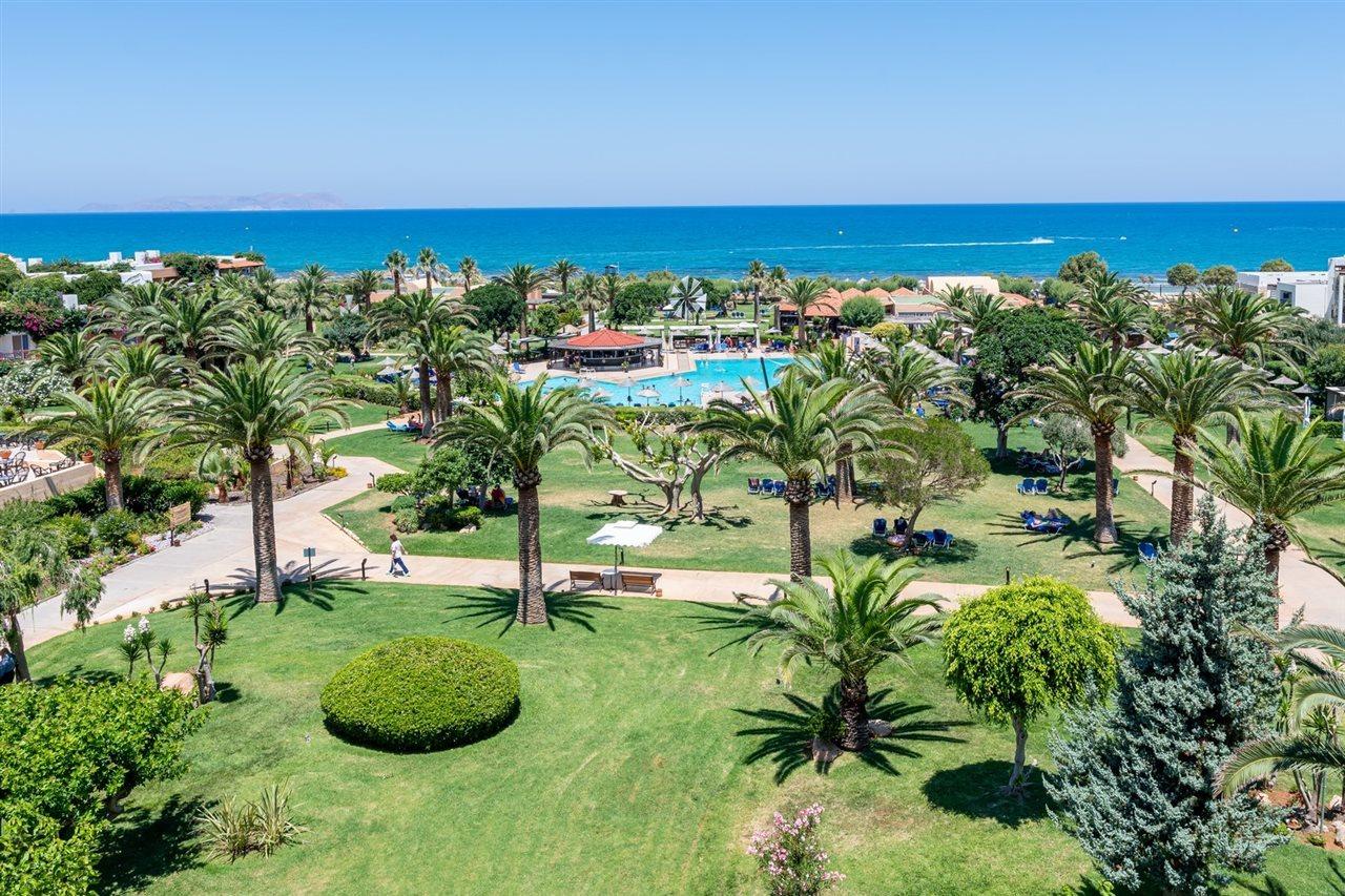 Anissa Beach Hotel Херсонисос Екстериор снимка
